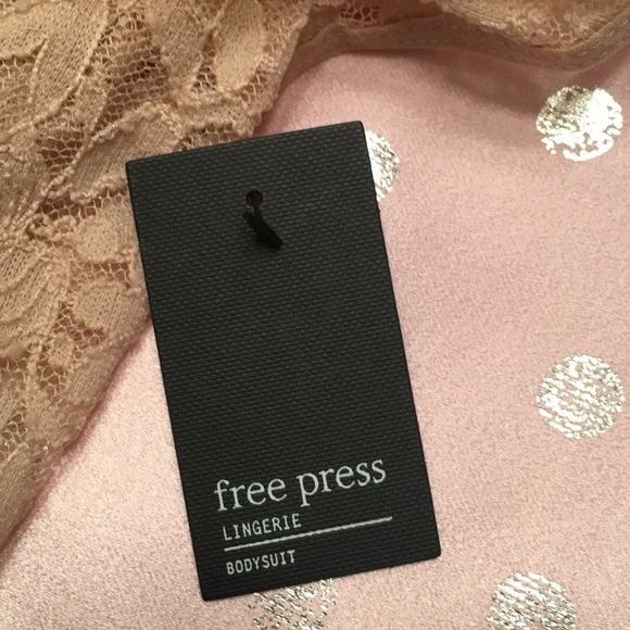 SOLD - Picture 3 of 6